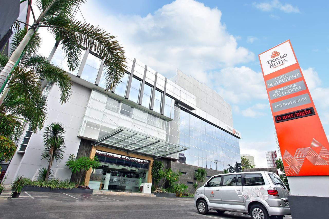 Tjokro Hotel Pekanbaru Eksteriør billede