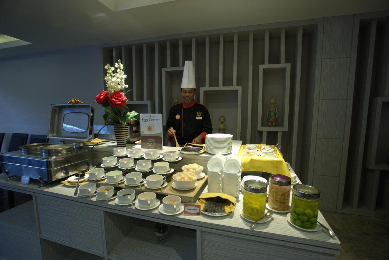 Tjokro Hotel Pekanbaru Værelse billede